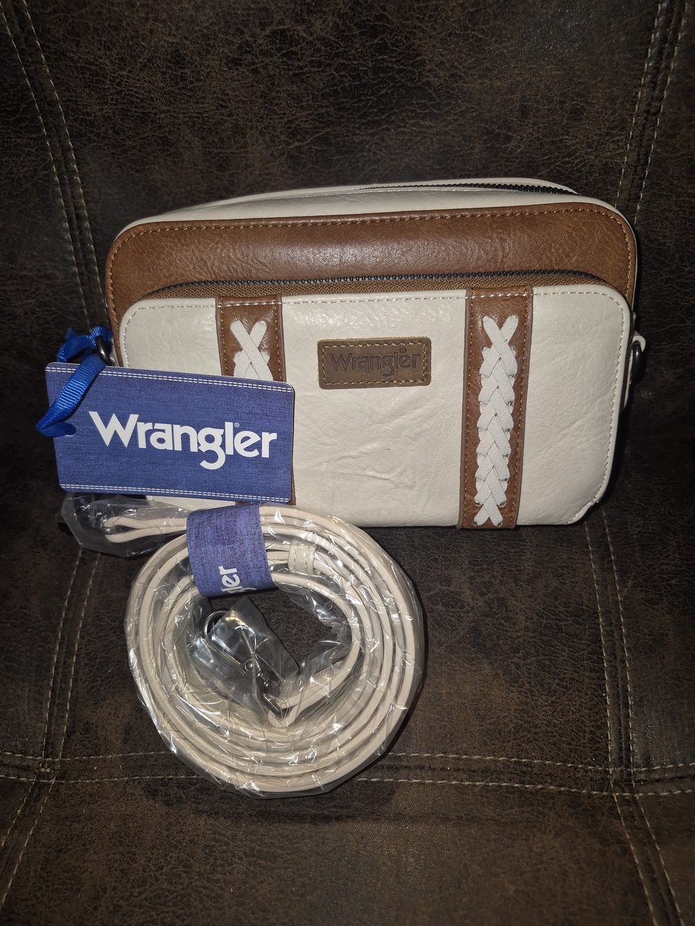 Wrangler Two-Tone Brown & Cream Crossbody Bag - Picture 2 of 8